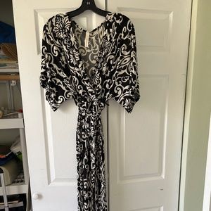 Black and white floral print dress